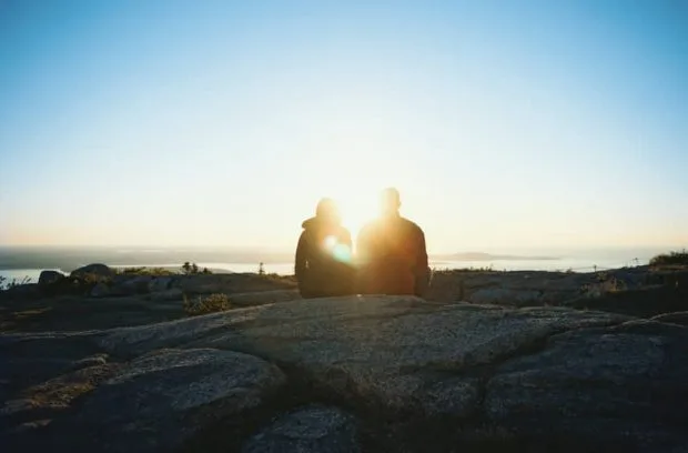 Kaj narediti, ko je partnerstvo v krizi ? – 3 malo poznani koraki, ki jih moraš narediti